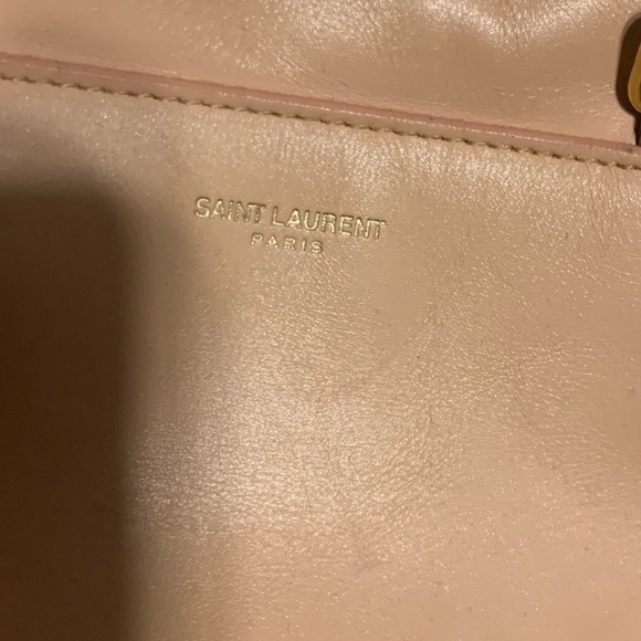 Saint Laurent classic Baby duffle bag 😍 - Picture 8 of 12